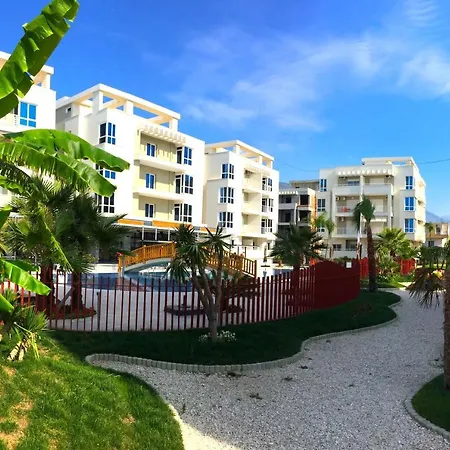 דירה Two With Swimming Pool